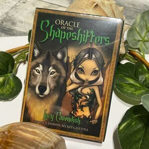 Oracle of the Shapeshifters Deck